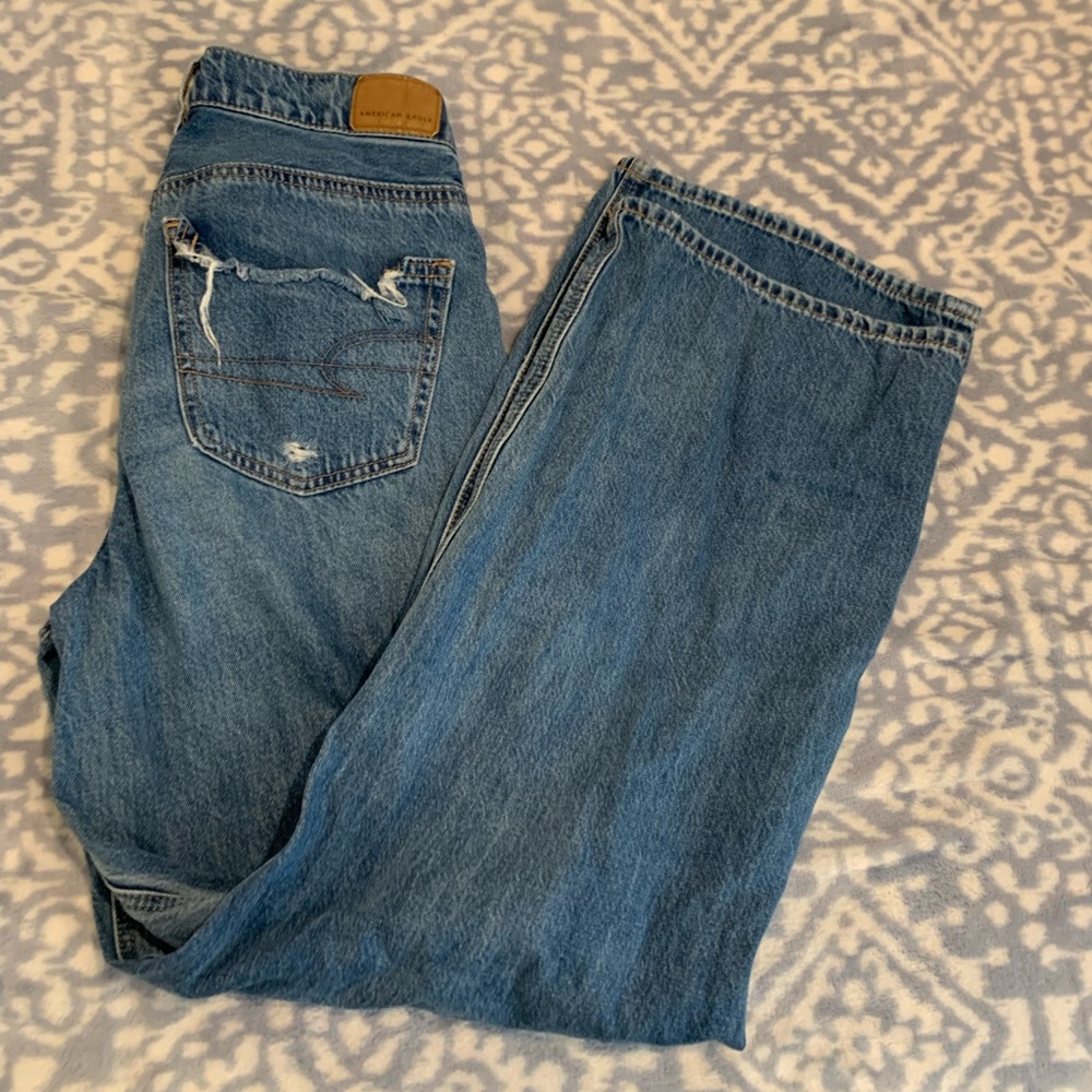 AE boyfriend jeans